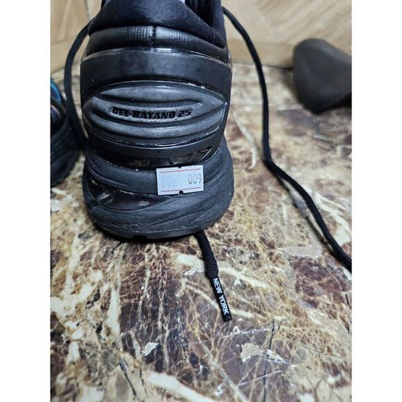 Asics Woman's Gel Kayano 25 Black Shoes Size  8 - Picture 12 of 12